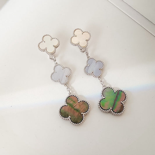[Psychic Jewelrys]CLOVER 3 MOTIFS CHALCEDONY DARK MOP SILVER EARRINGS