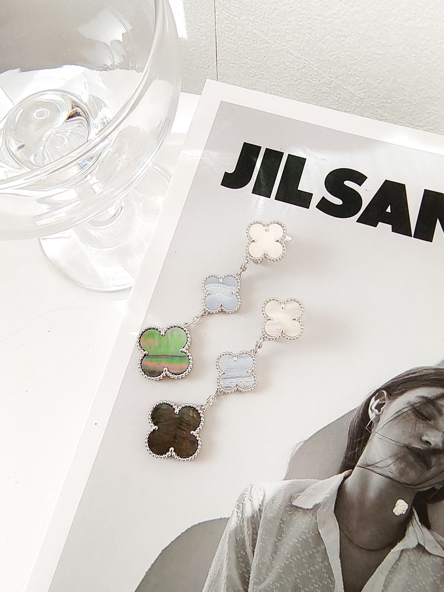 [Psychic Jewelrys]CLOVER 3 MOTIFS CHALCEDONY DARK MOP SILVER EARRINGS