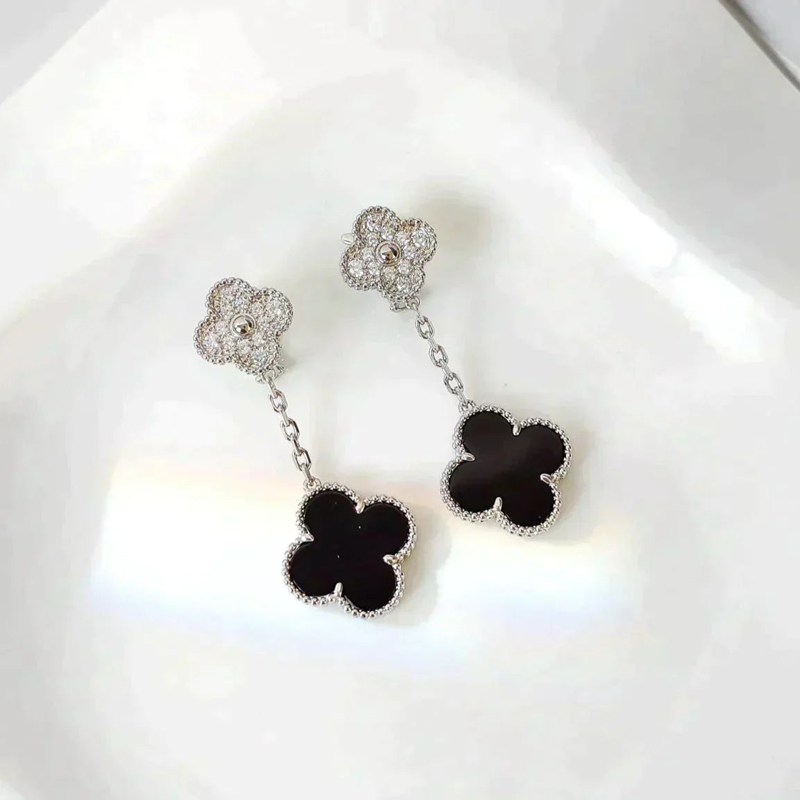[Psychic Jewelrys]CLOVER 2 MOTIFS  DIAMOND ONYX EARRINGS SILVER