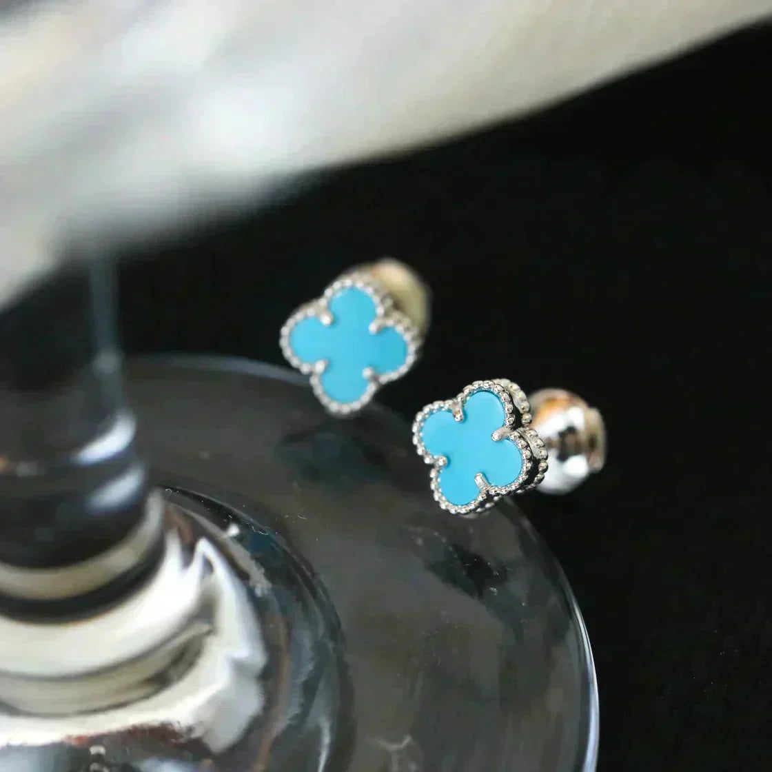 [Psychic Jewelrys]CLOVER MINI 9.5MM ONYX STUD EARRINGS SILVER