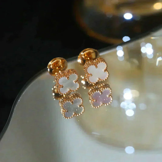 [Psychic Jewelrys]CLOVER MINI 9.5MM WHITE MOP EARRINGS