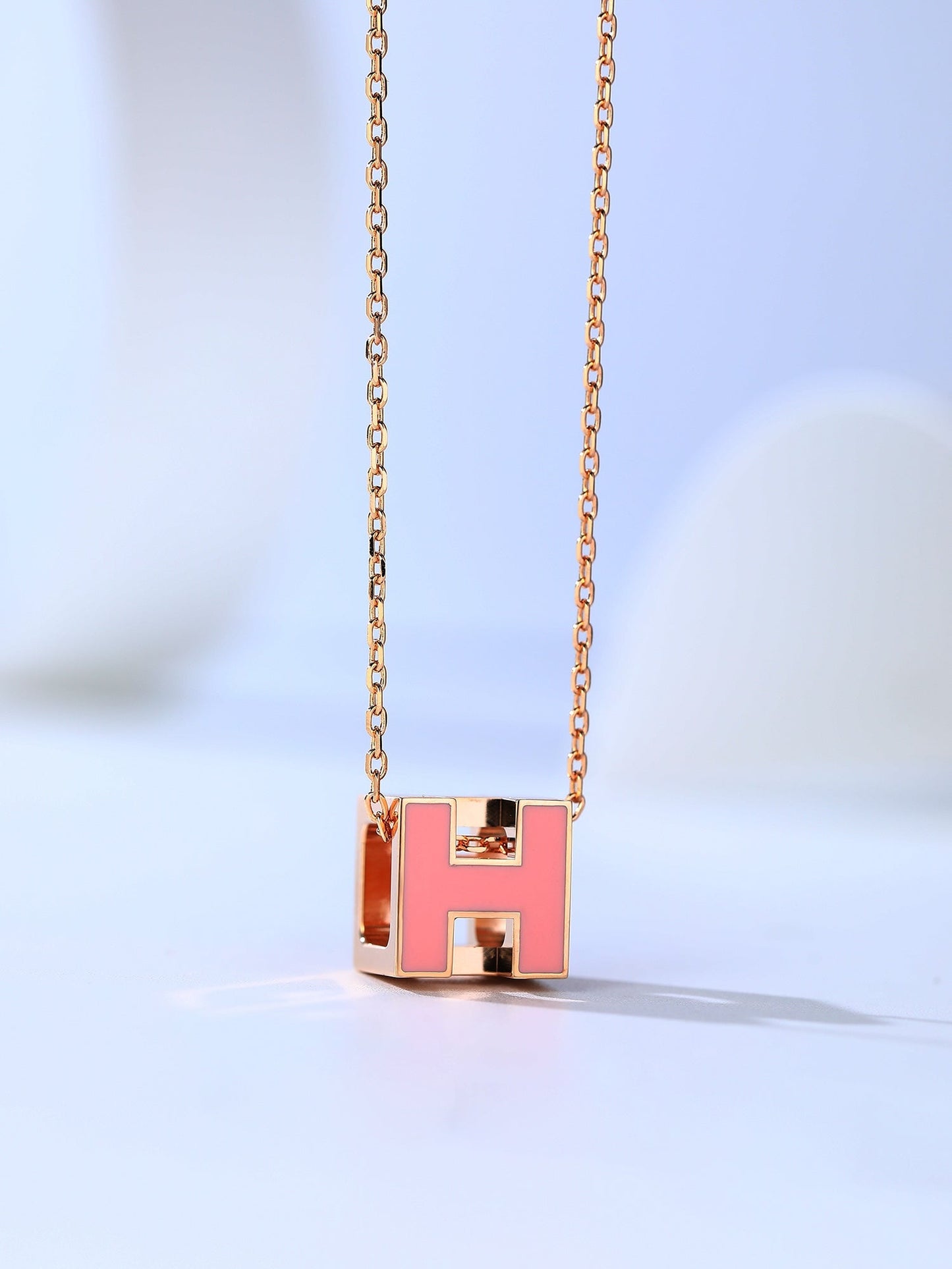 [Psychic Jewelrys]H CAGE PINK GOLD NECKLACE