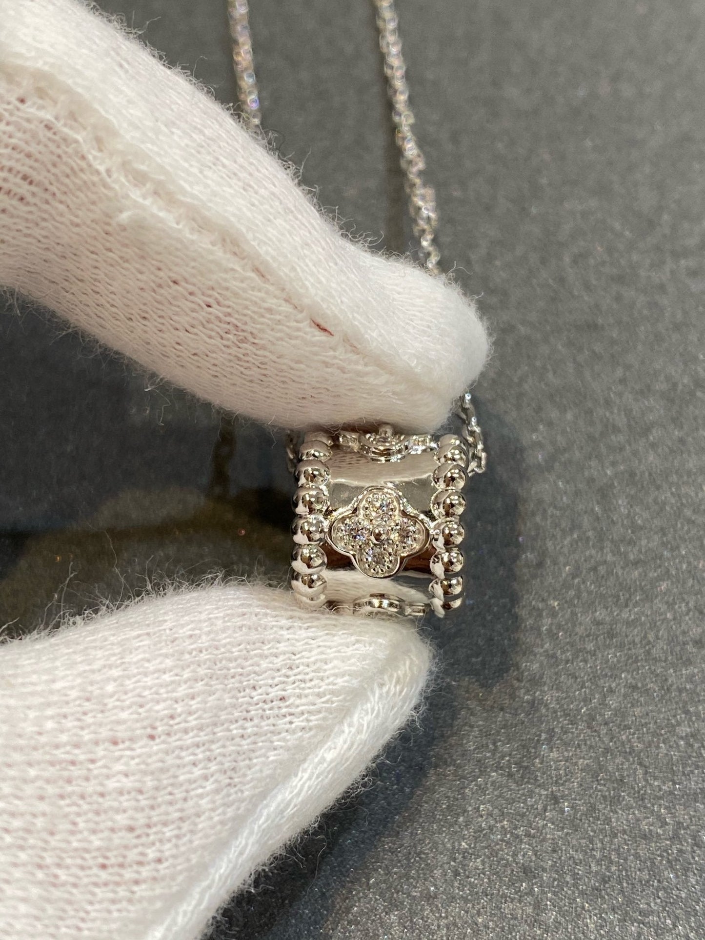 [Psychic Jewelrys]PERLEE PEDANT SIVLER DIAMOND NECKLACE