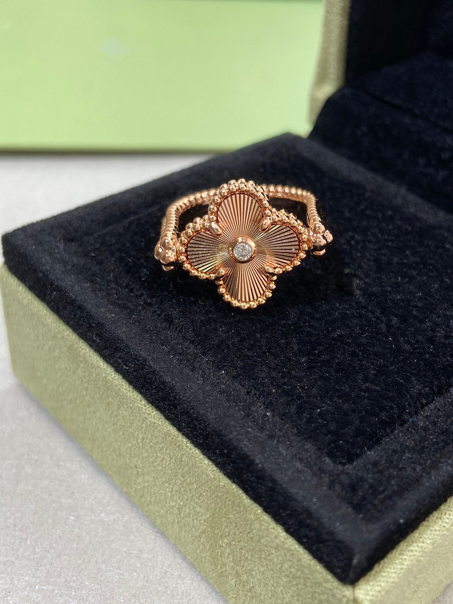 [Psychic Jewelrys]CLOVER RIVERSIBLE ROSE GOLD RING