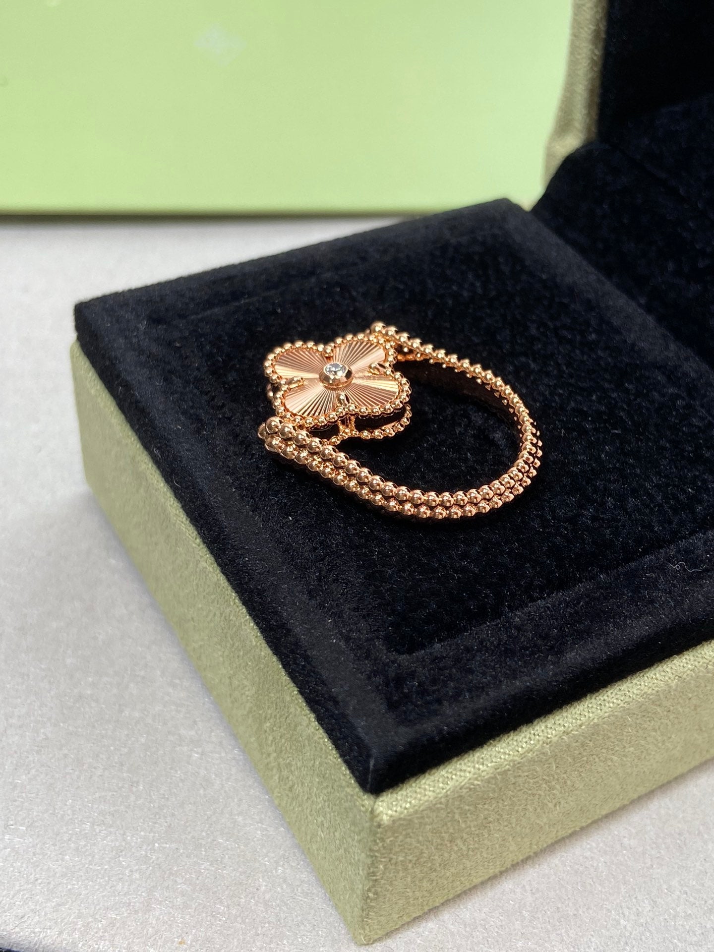 [Psychic Jewelrys]CLOVER RIVERSIBLE ROSE GOLD RING