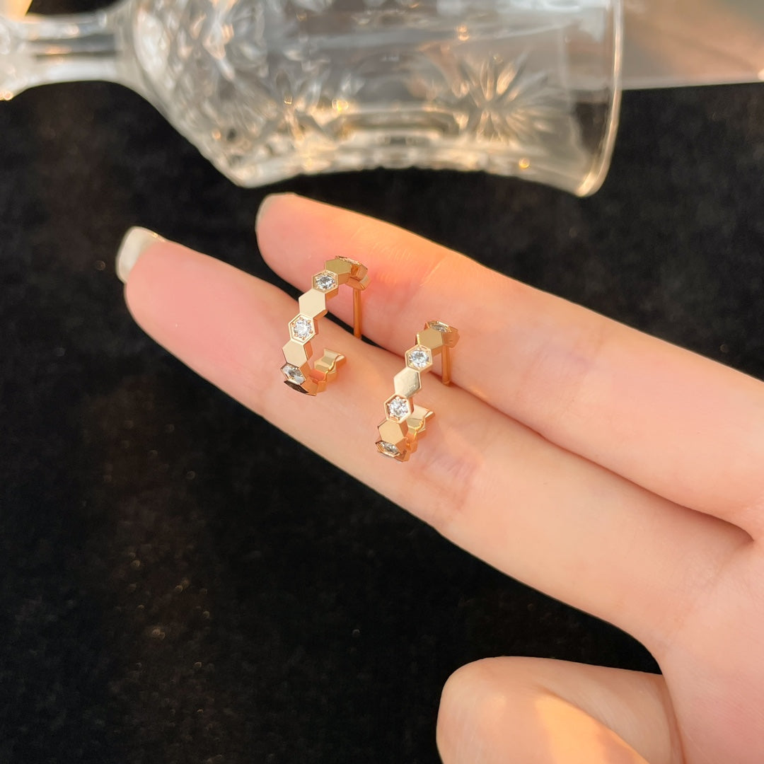 [Psychic Jewelrys]BEE LOVE DIAMOND HOOP EARRINGS