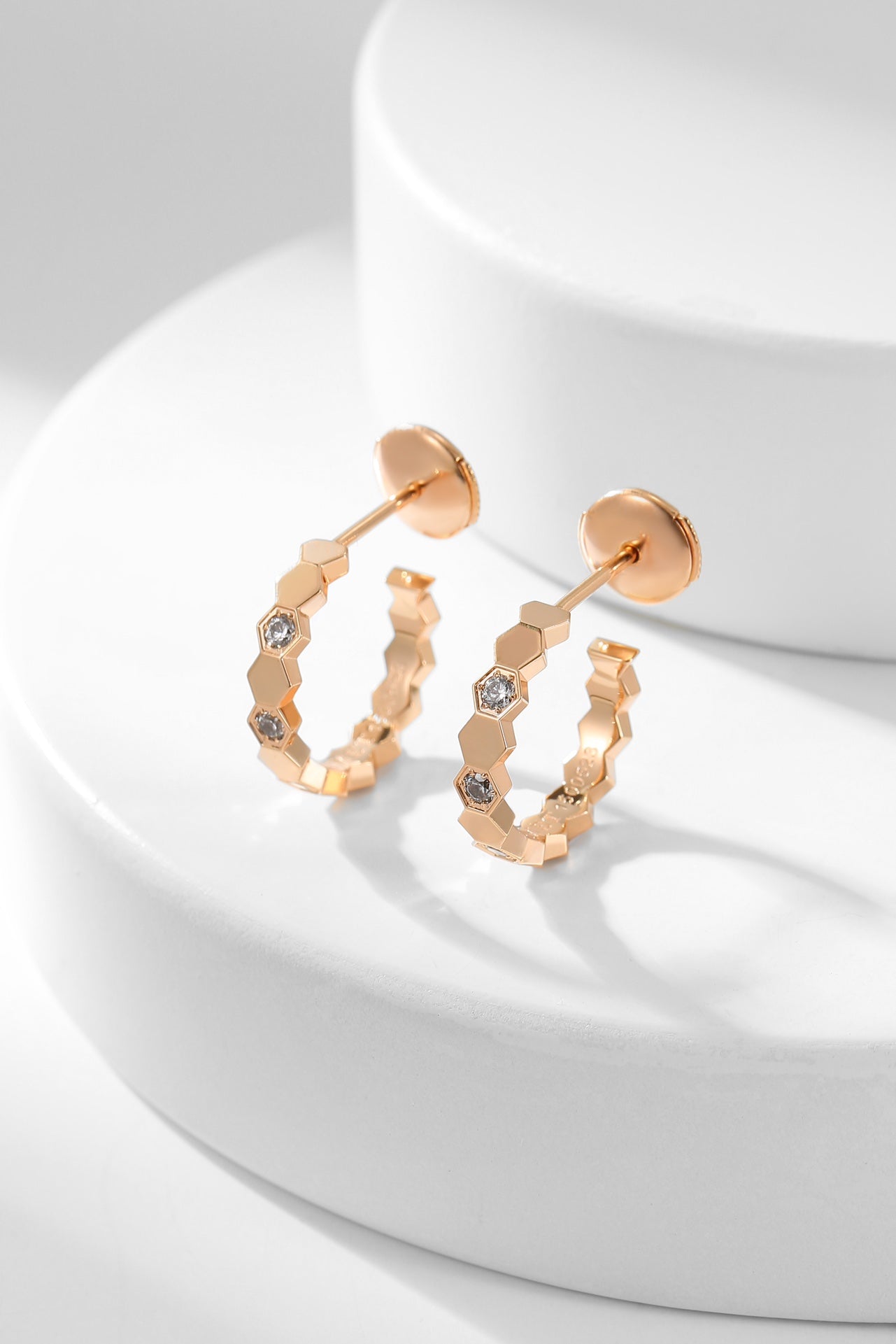 [Psychic Jewelrys]BEE LOVE DIAMOND HOOP EARRINGS