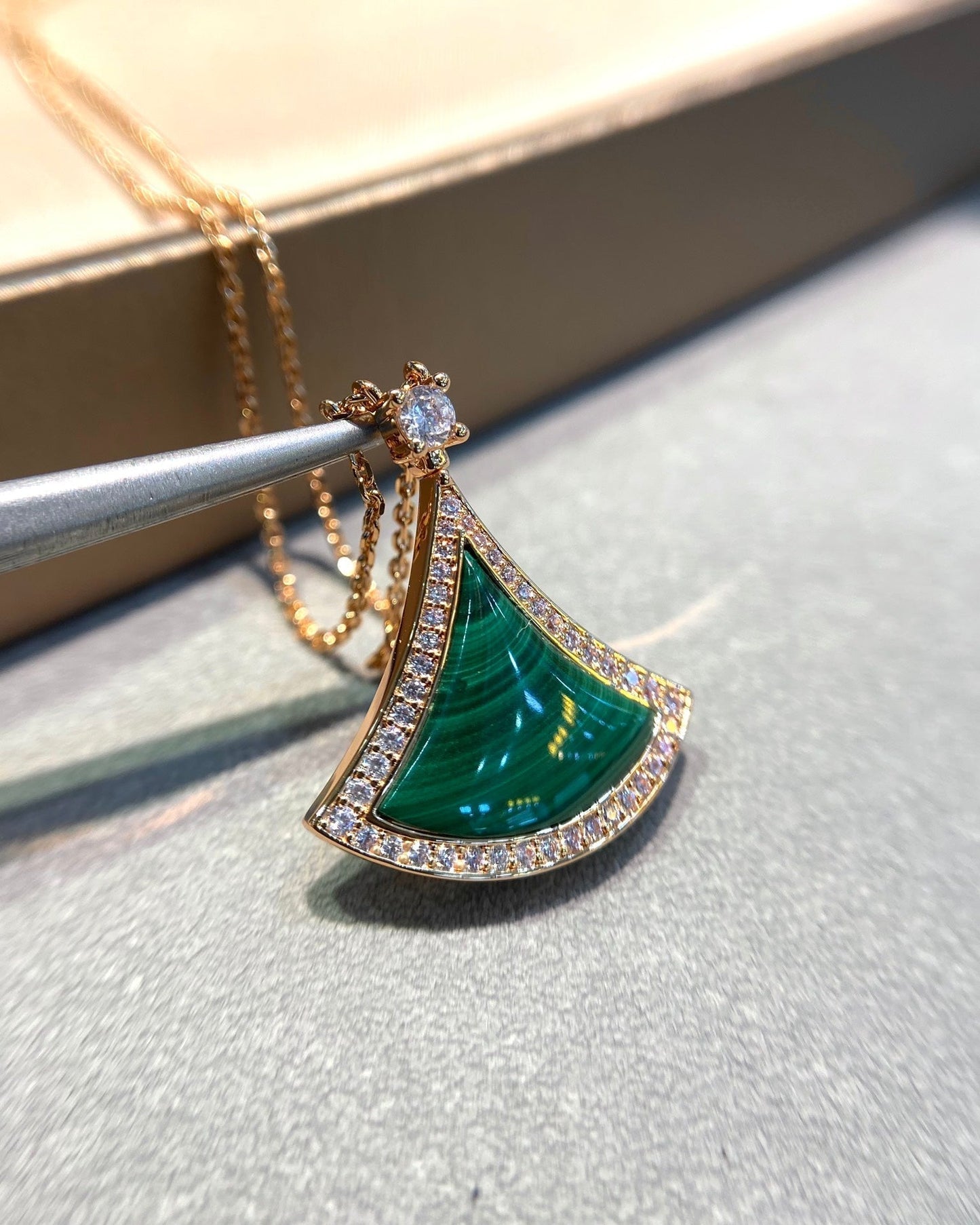 [Psychic Jewelrys]DREAM MALACHITE DIAMOND PAVED PINK GOLD NECKLACE
