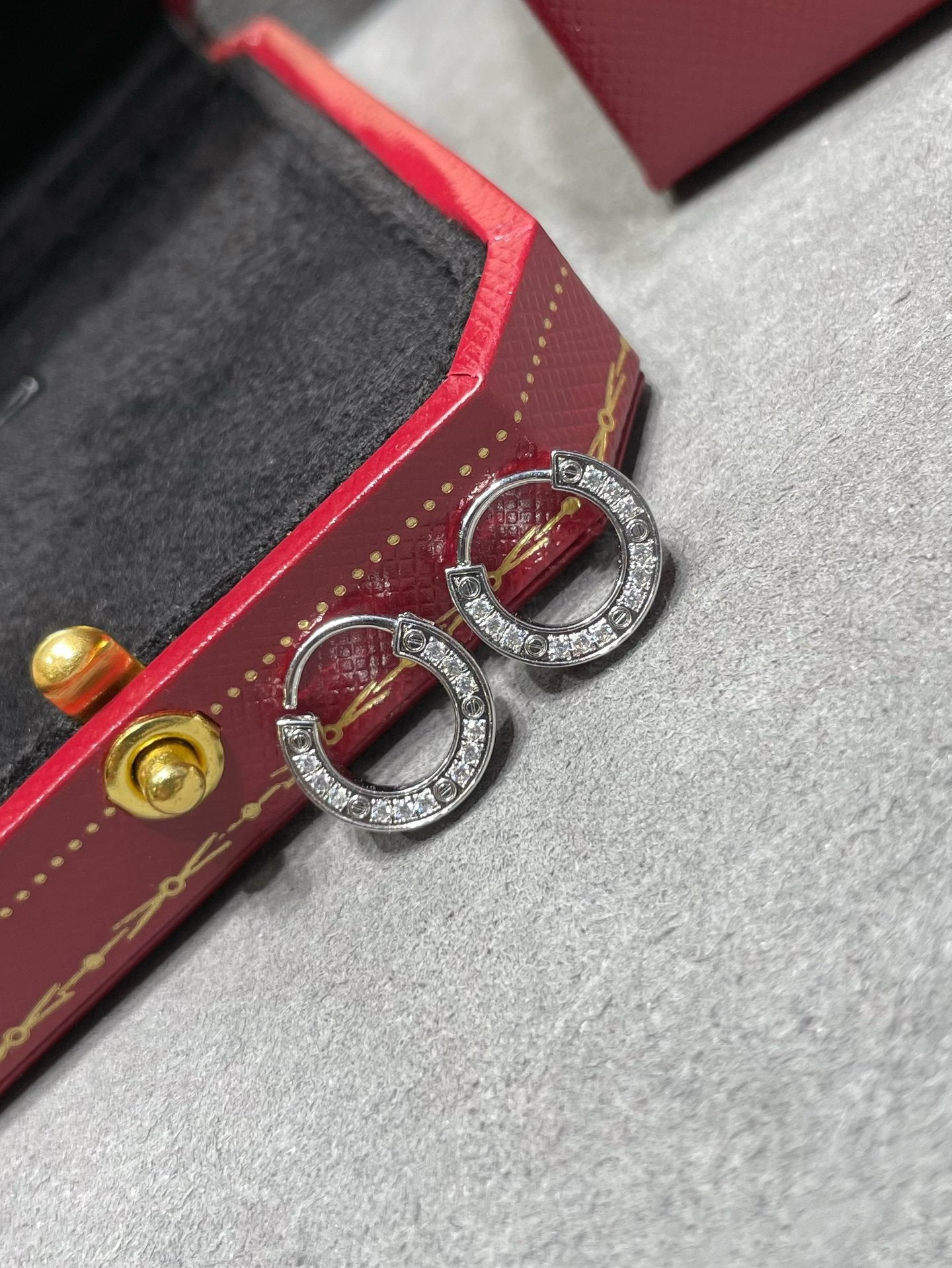 [Psychic Jewelrys]LOVE DIAMOND EARRINGS
