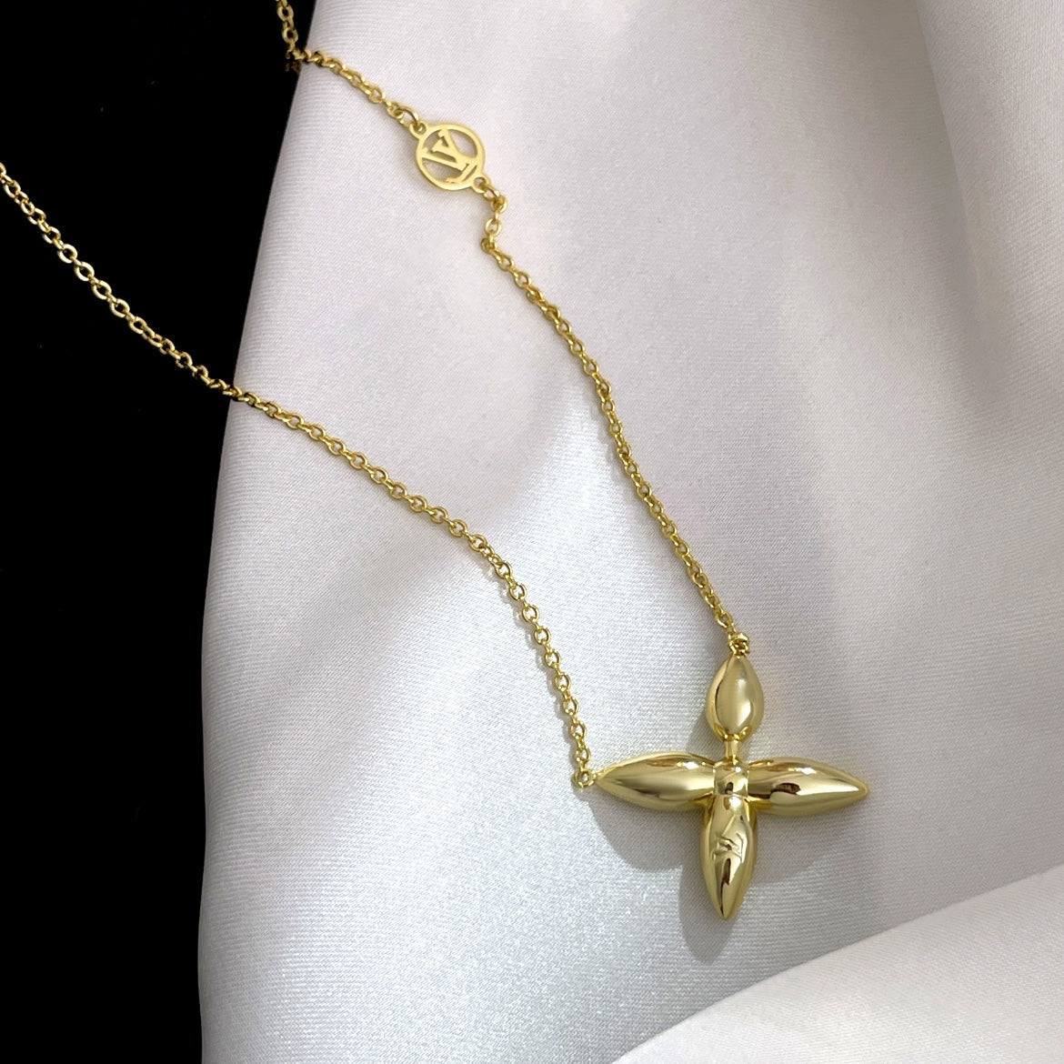 [Psychic Jewelrys]LOUISETTE GOLD NECKLACE