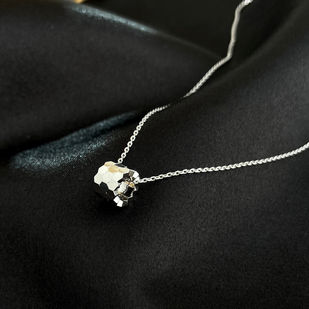 [Psychic Jewelrys]BEE MINI NECKLACE