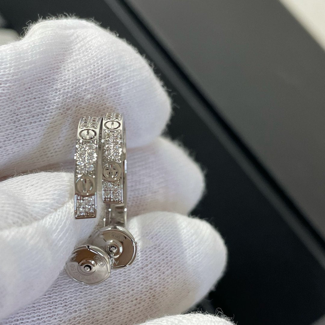 [Psychic Jewelrys]LOVE DIAMOND SILVER HOOP EARRINGS