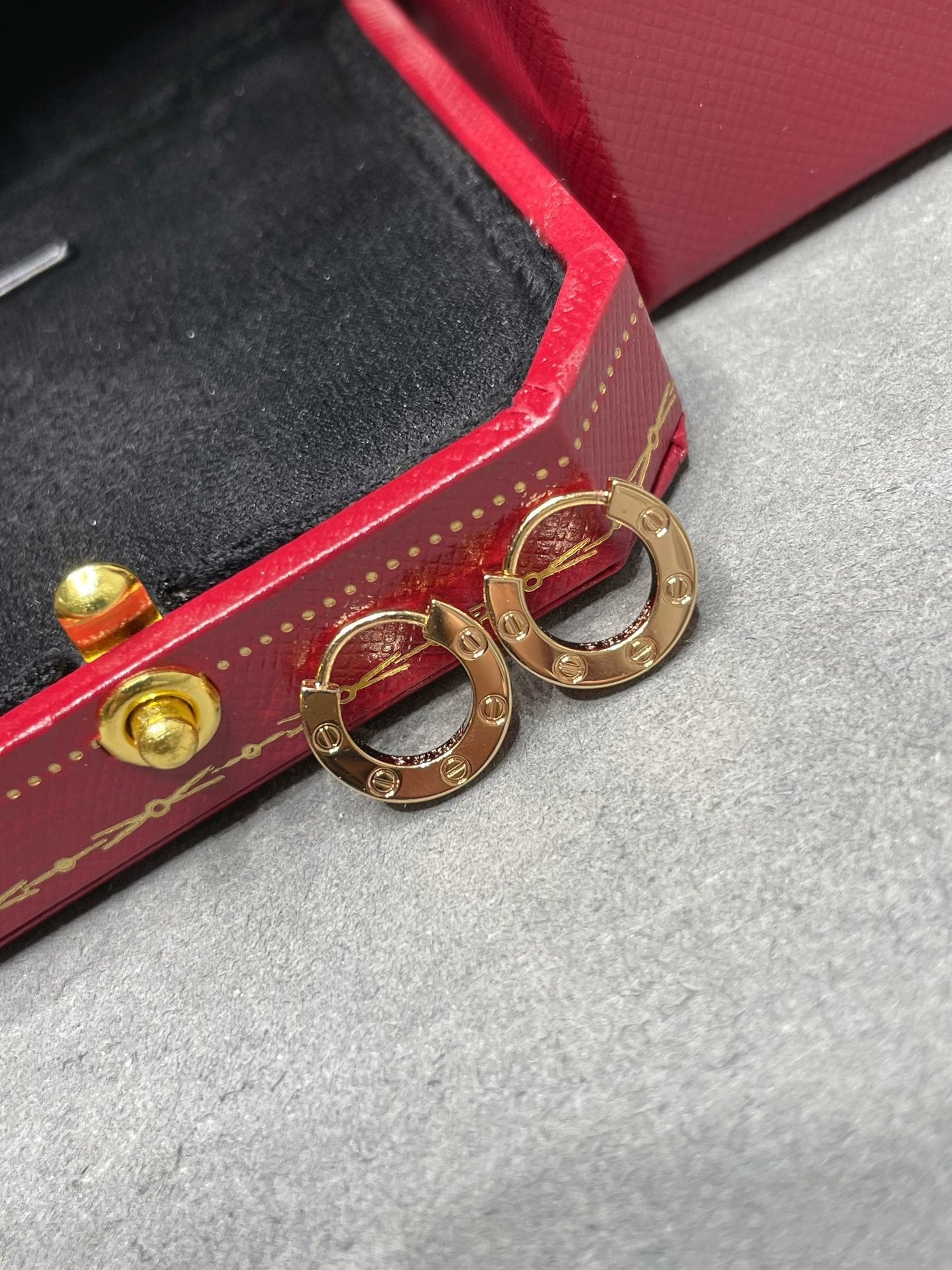 [Psychic Jewelrys]LOVE MINI EARRINGS