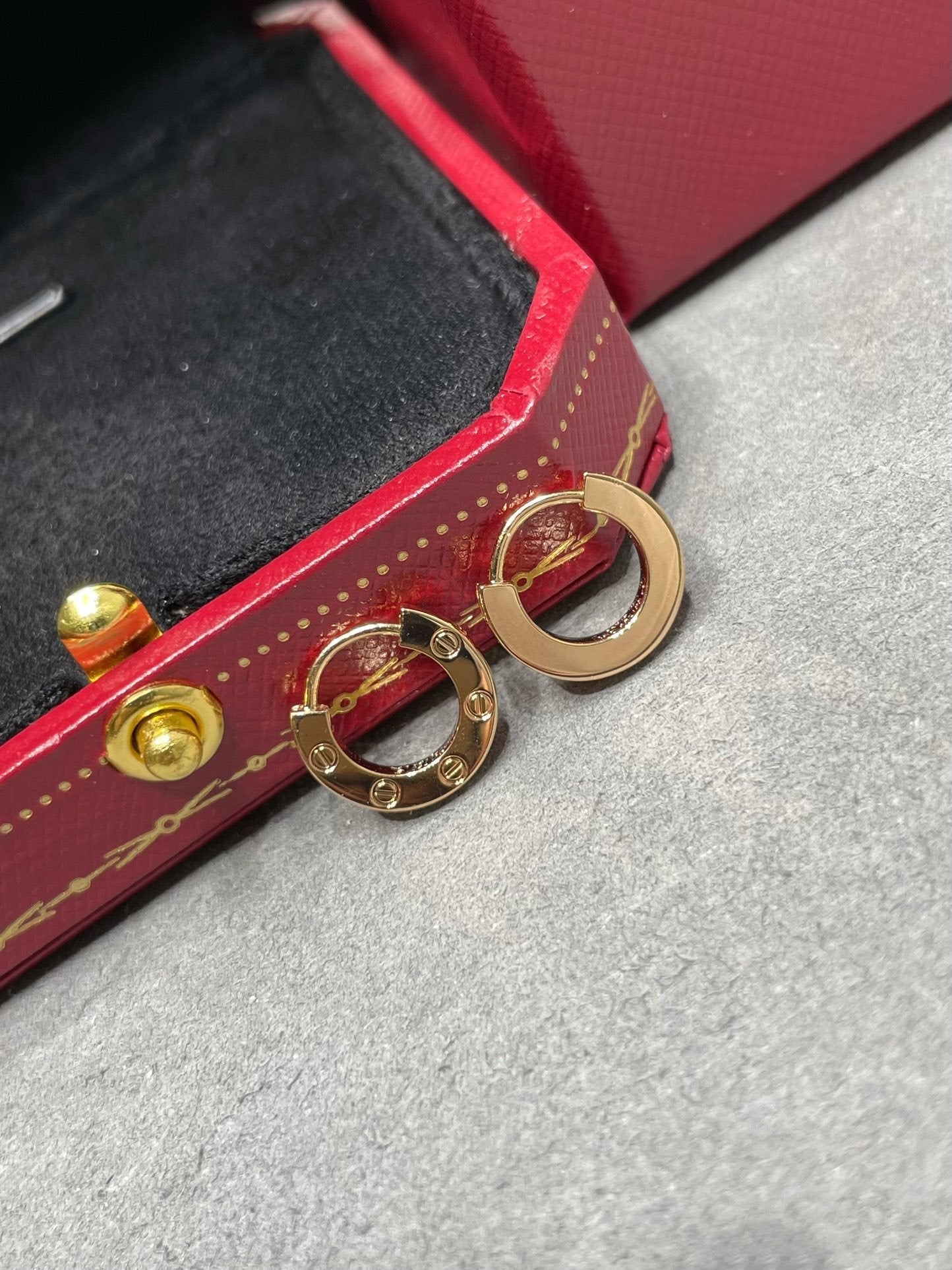 [Psychic Jewelrys]LOVE MINI EARRINGS