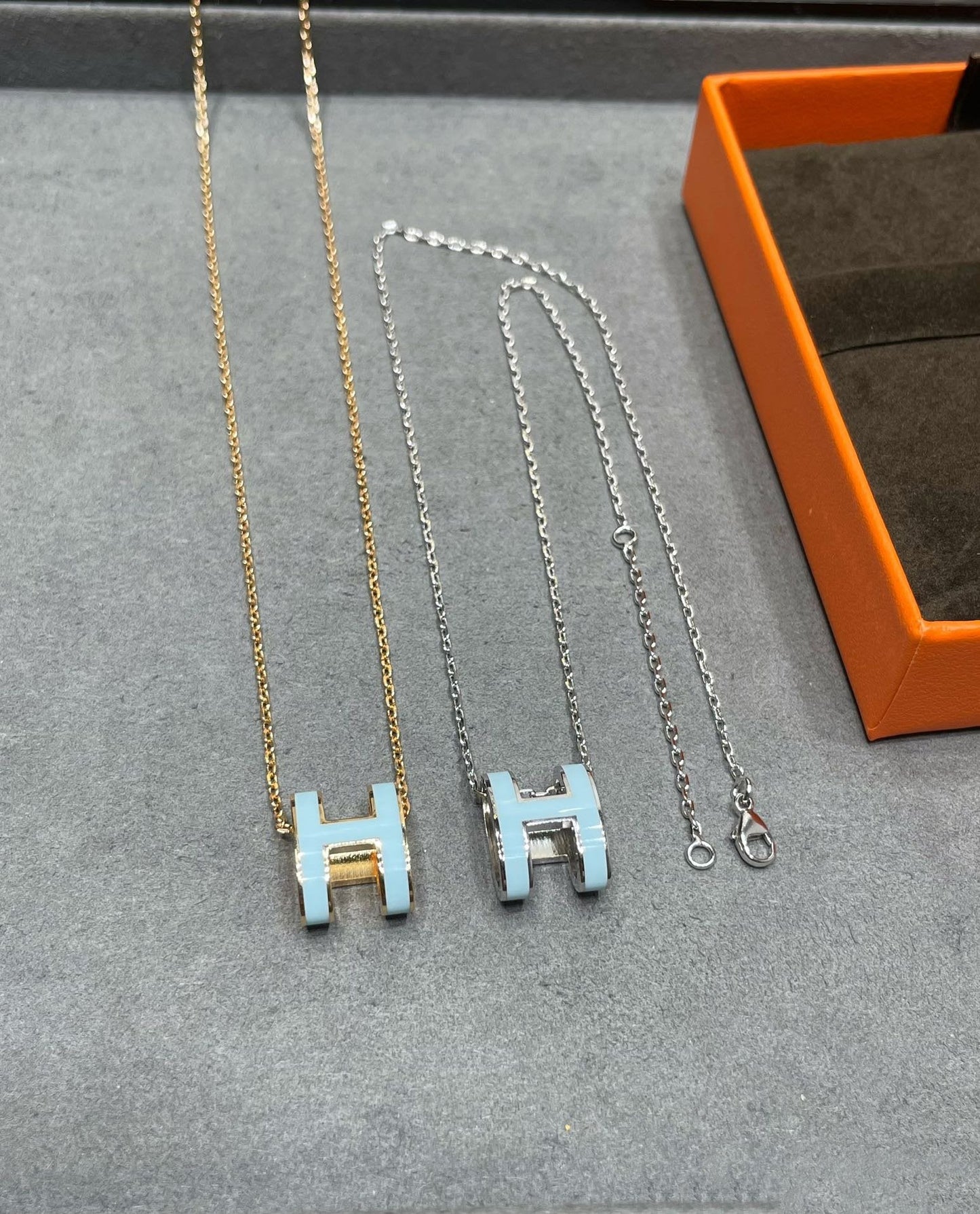 [Psychic Jewelrys]POP H SKY BLUE NECKLACE
