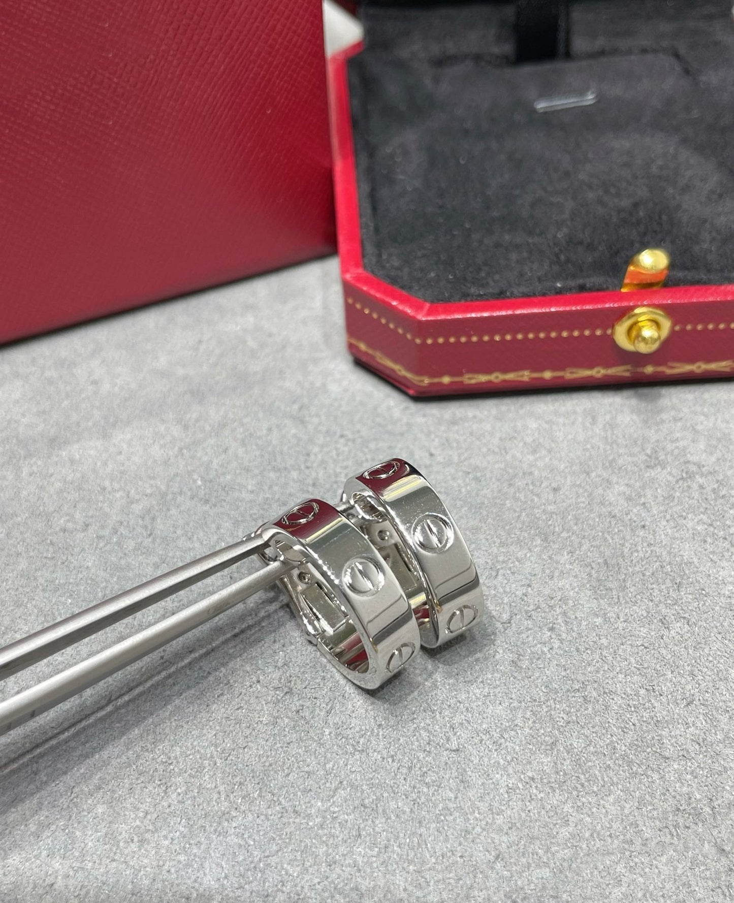 [Psychic Jewelrys]LOVE 5.5MM EARRINGS