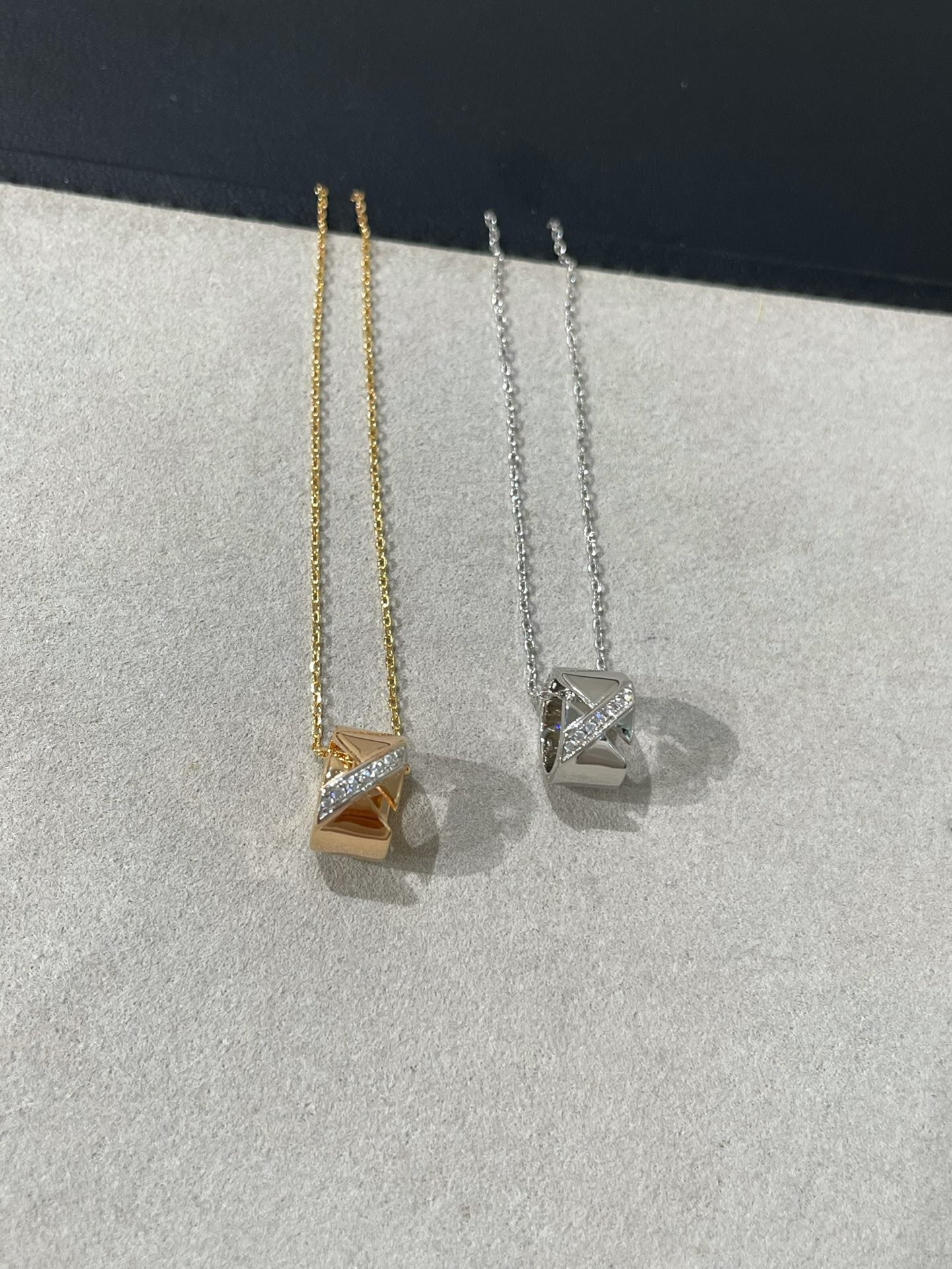 [Psychic Jewelrys]LIENS EVIDENCE DIAMOND NECKLACE