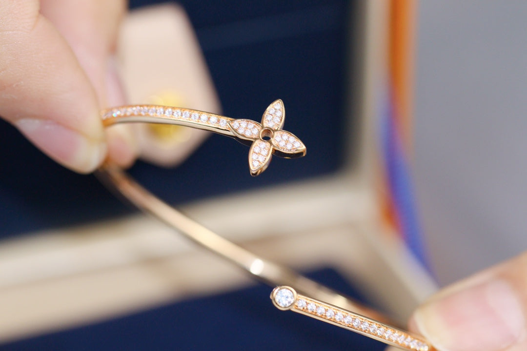 [Psychic Jewelrys]IDYLLE PINK GOLD OPEN BRACELET DIAMOND PAVED