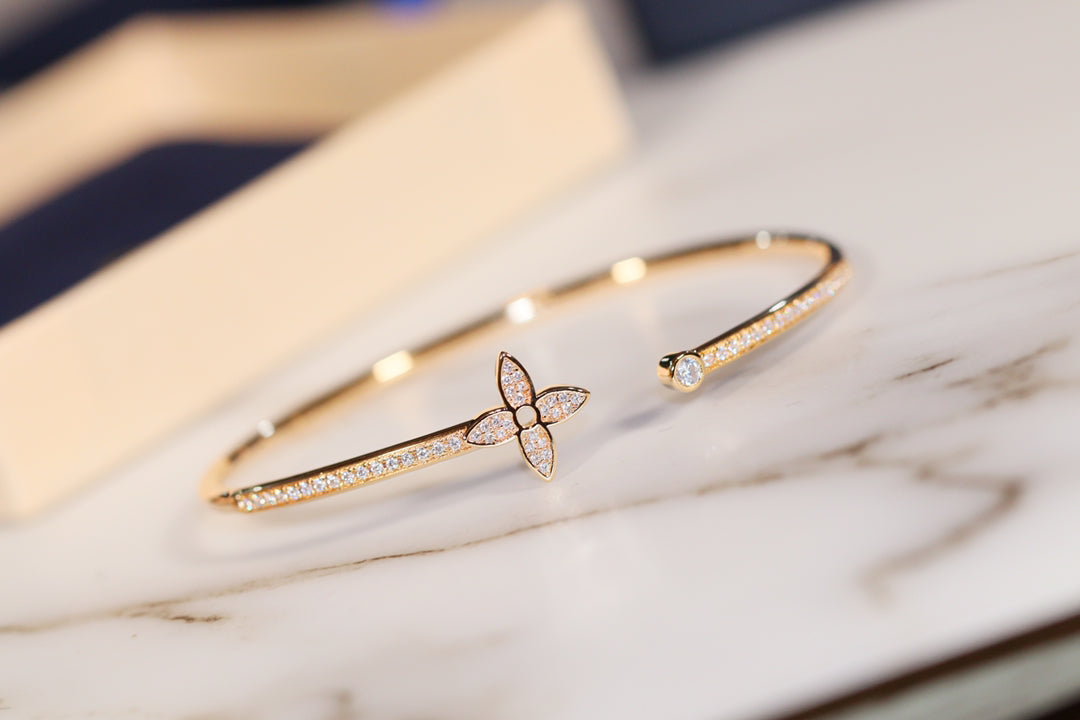 [Psychic Jewelrys]IDYLLE GOLD OPEN BRACELET DIAMOND PAVED