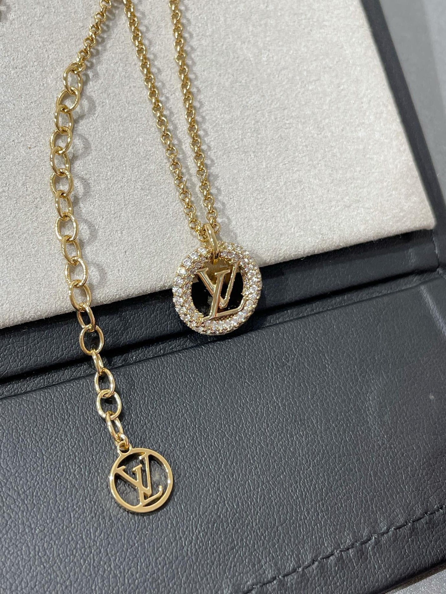 [Psychic Jewelrys]BY NIGHT DIAMOND PAVED NECKLACE