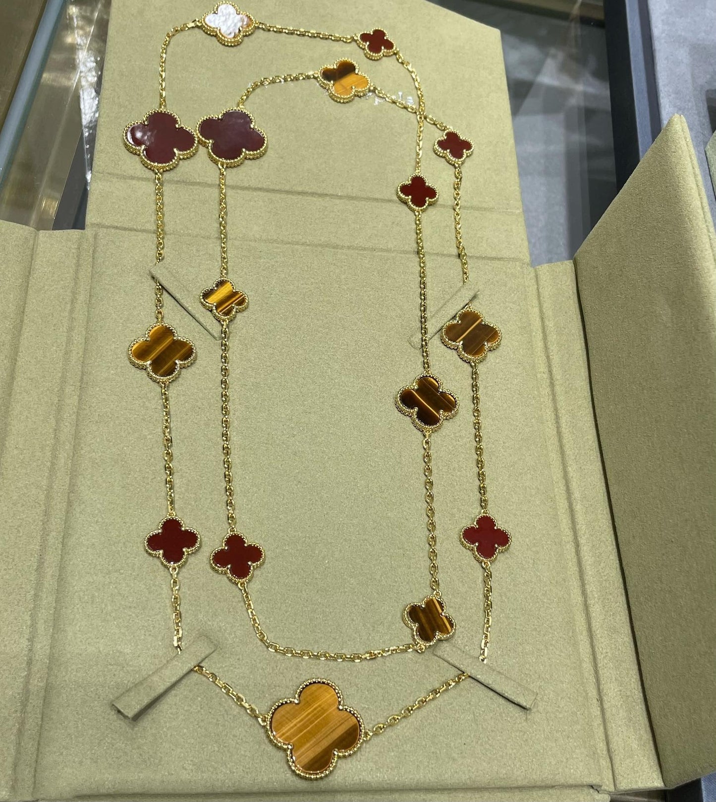 [Psychic Jewelrys]CLOVER 16 MOTIF CARNELIAN TIGER EYE ROSE GOLD NECKLACE