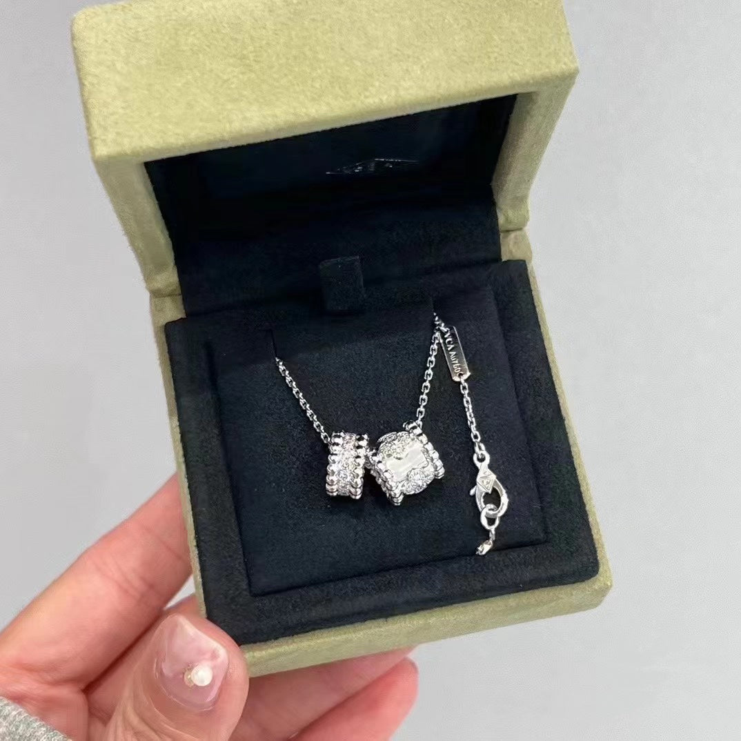 [Psychic Jewelrys]PERLEE DOUBLE PENDANT SILVER DIAMOND NECKLACE
