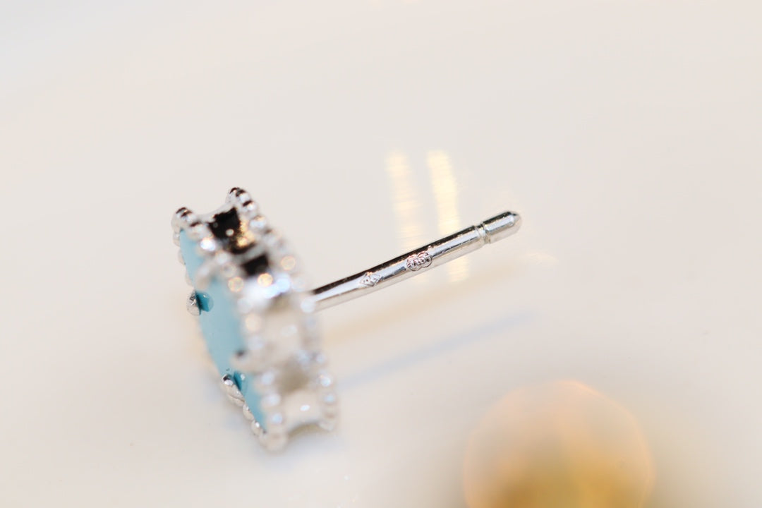 [Psychic Jewelrys]CLOVER MINI TURQUOISE SILVER STUD EARRINGS