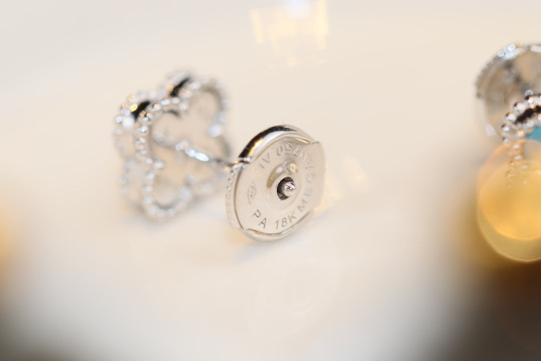 [Psychic Jewelrys]CLOVER MINI TURQUOISE SILVER STUD EARRINGS