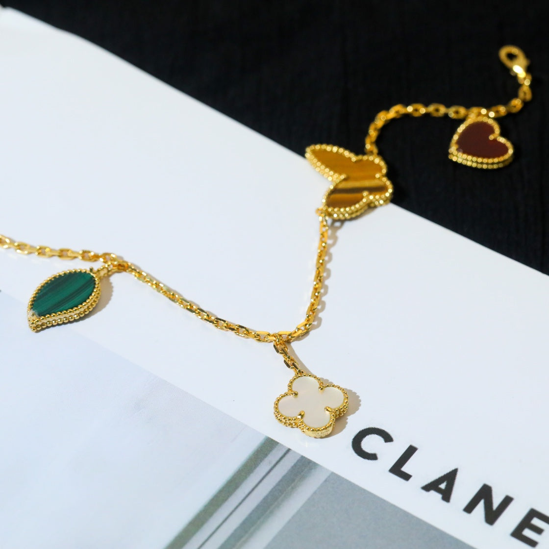 [Psychic Jewelrys]LUCKY SPRING 5 MOTIF GOLD BRACELET