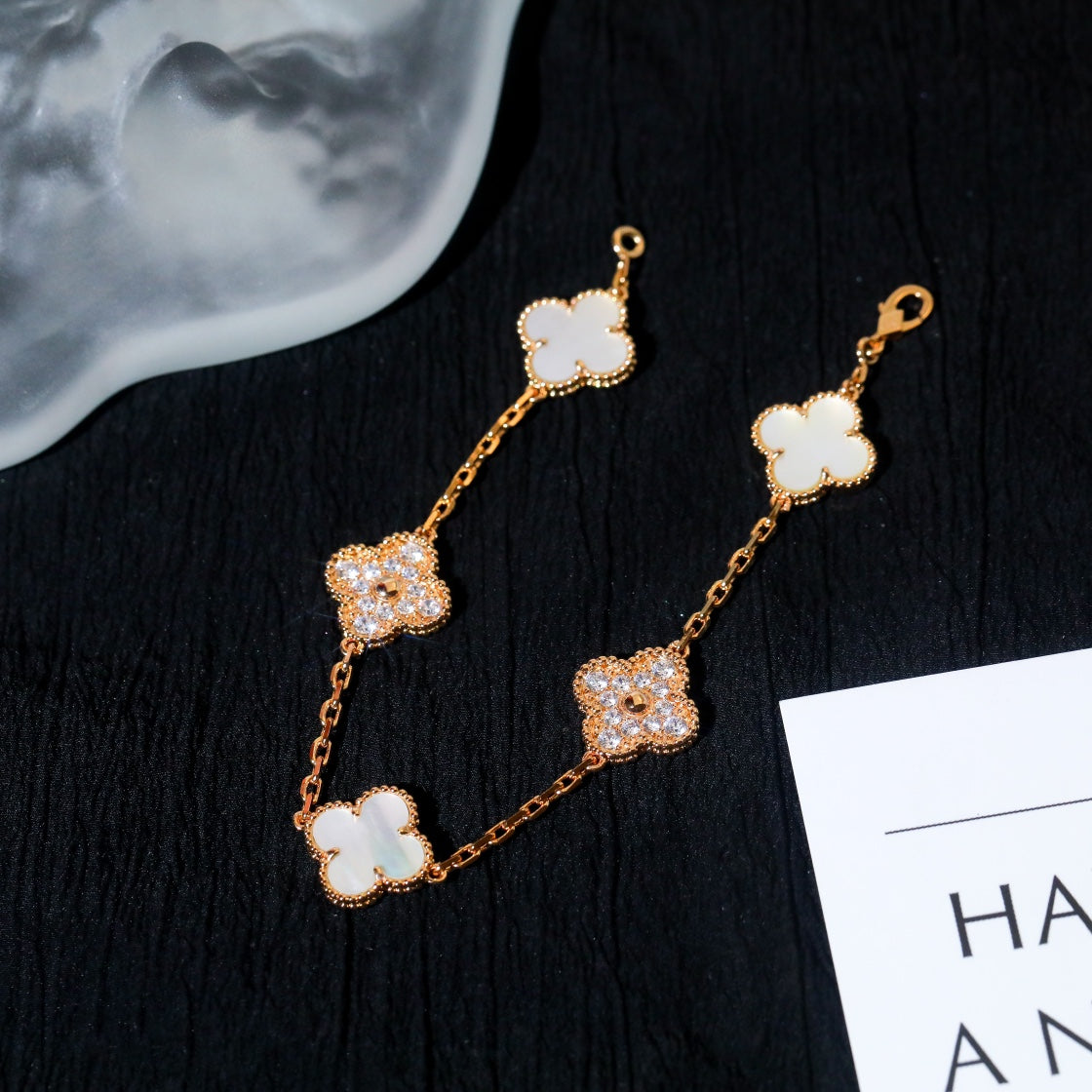 [Psychic Jewelrys]CLOVER BRACELET 5 MOTIF WHITE MOP DIAMOND
