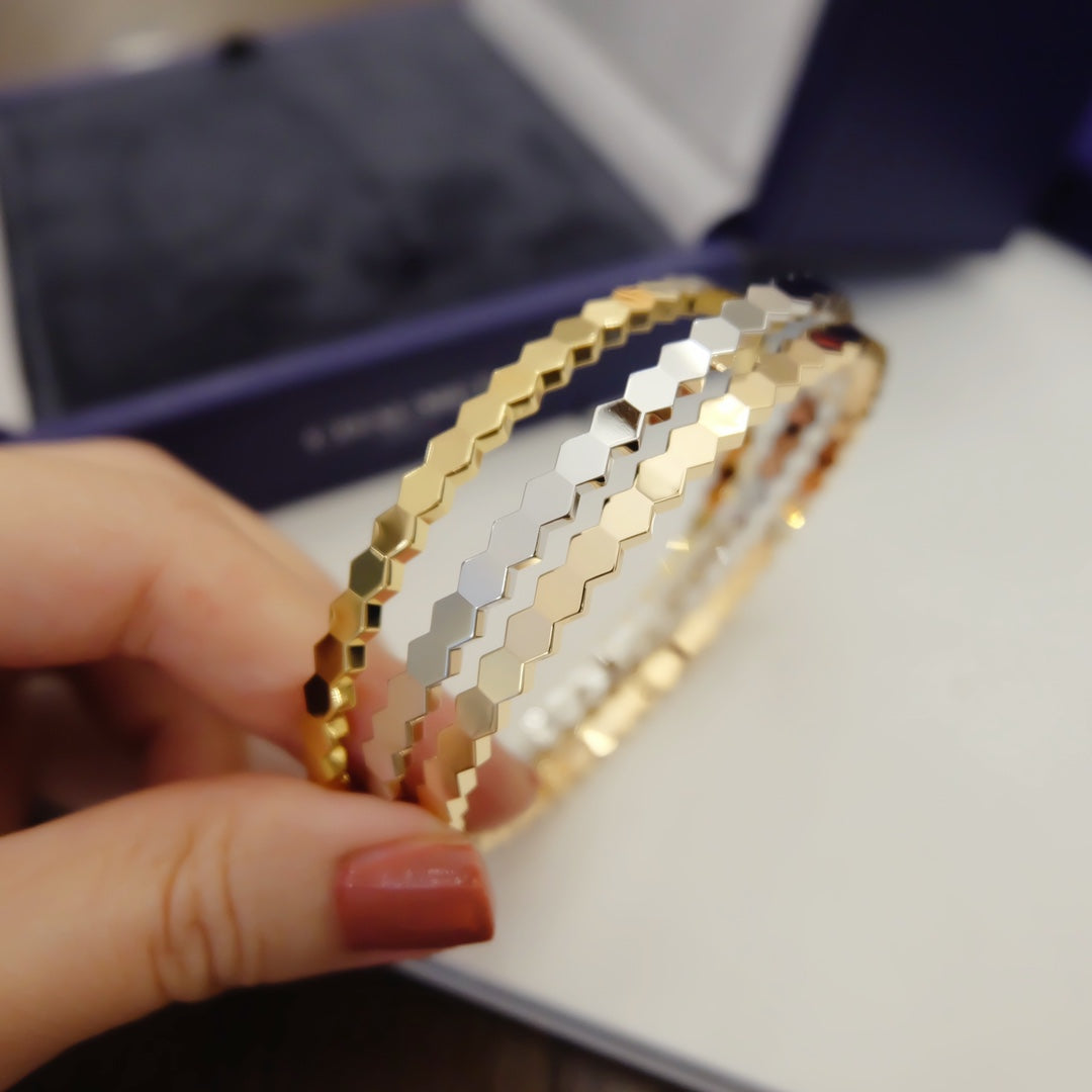 [Psychic Jewelrys]BEE LOVE BRACELET