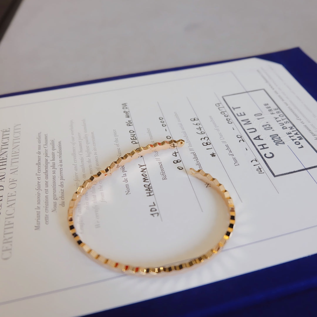 [Psychic Jewelrys]BEE LOVE BRACELET