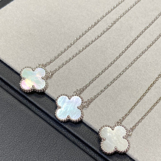 [Psychic Jewelrys]CLOVER MEDIUM SILVER WHITE MOP NECKLACE