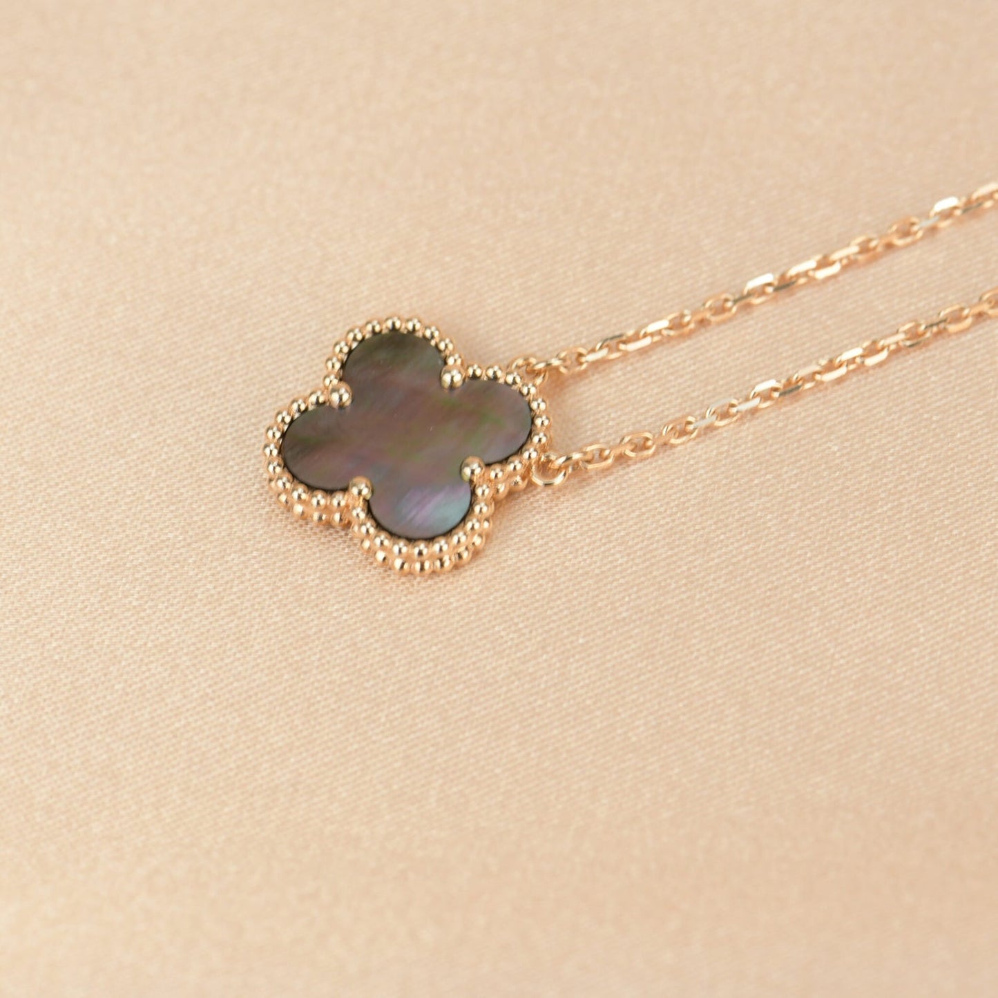 [Psychic Jewelrys]CLOVER 15MM  GRAY MOTHER OF PEARL NECKLACE