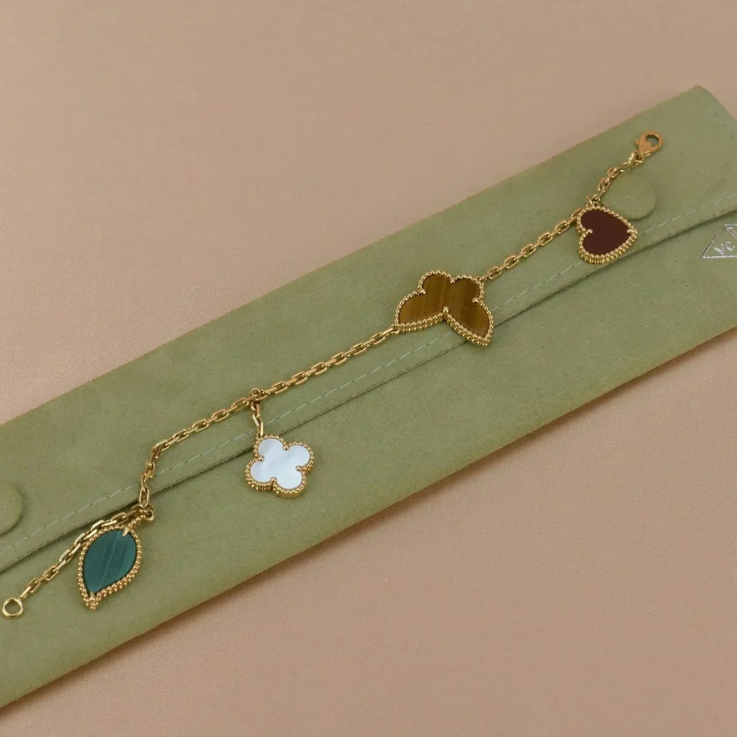 [Psychic Jewelrys]LUCKY SPRING 5 MOTIF GOLD BRACELET
