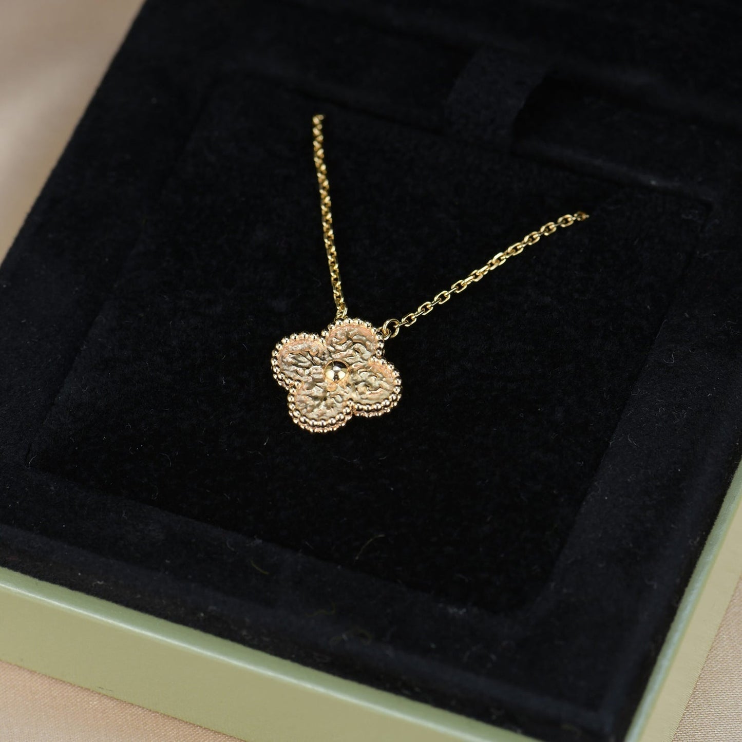 [Psychic Jewelrys]CLOVER 15MM  BRONZING NECKLACE