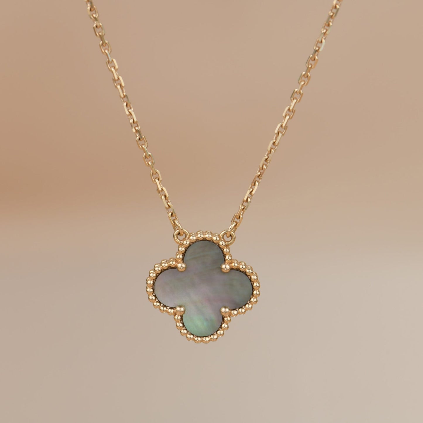 [Psychic Jewelrys]CLOVER 15MM  GRAY MOTHER OF PEARL NECKLACE