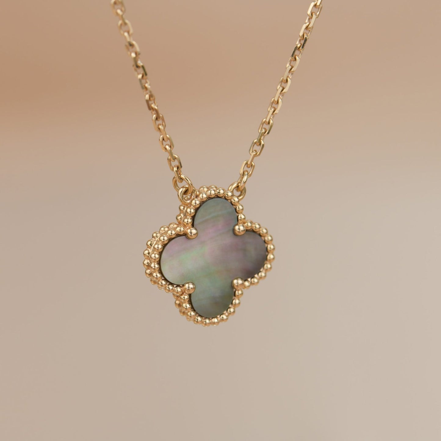[Psychic Jewelrys]CLOVER 15MM  GRAY MOTHER OF PEARL NECKLACE