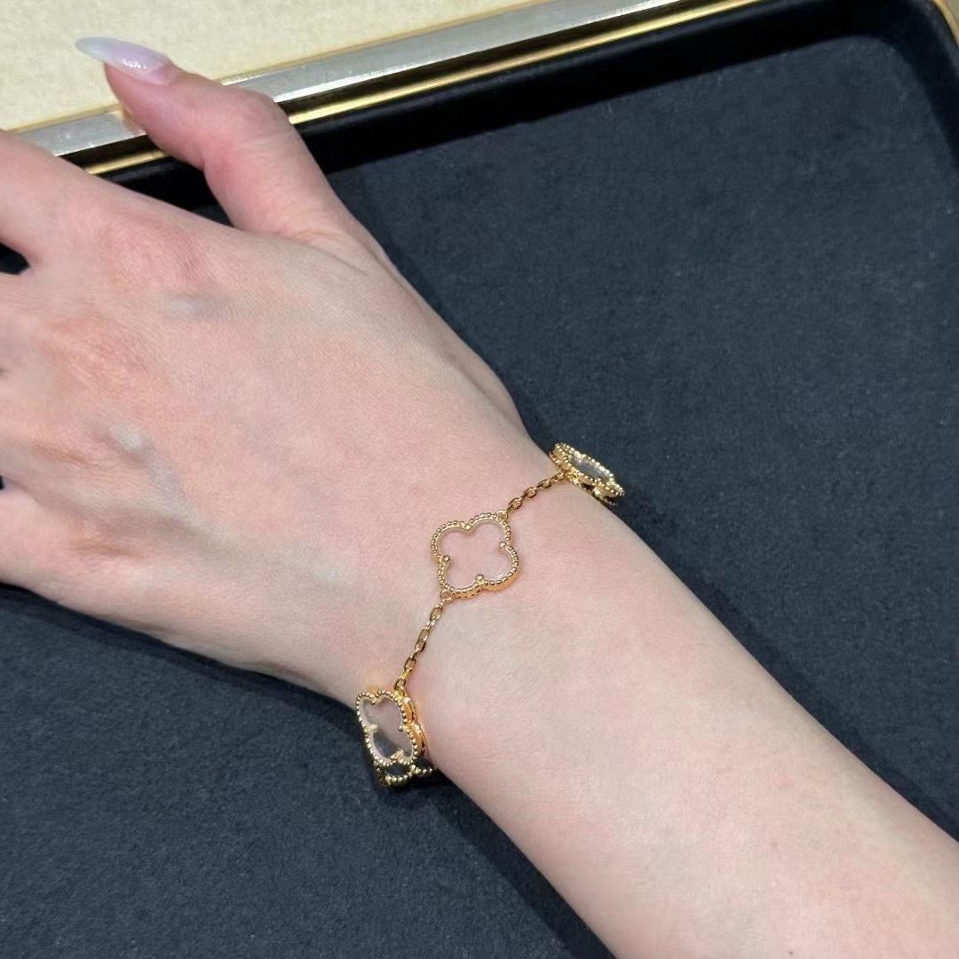 [Psychic Jewelrys]CLOVER 5 MOTIF ROCK CRYSTAL PINK GOLD BRACELET