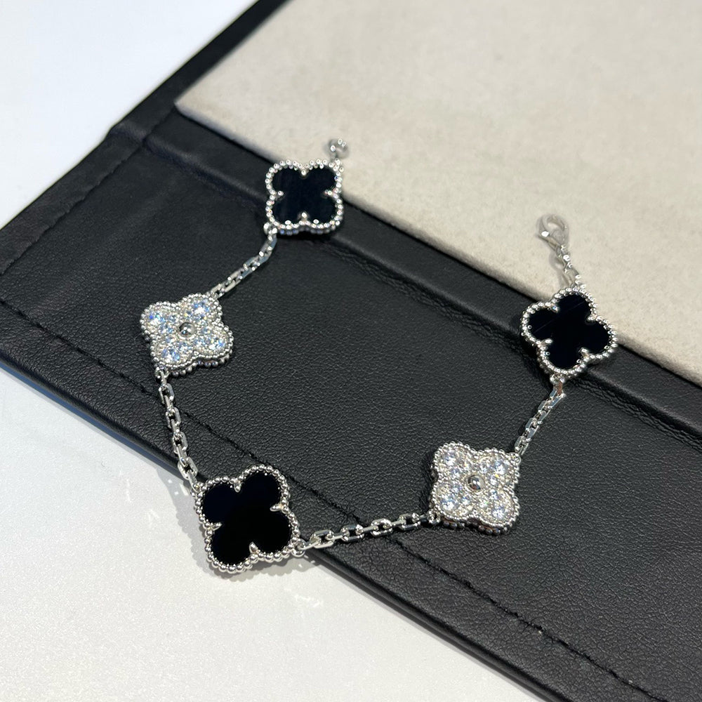 [Psychic Jewelrys]CLOVER 5 MOTIF ONYXS DIAMOND BRACELET SILVER