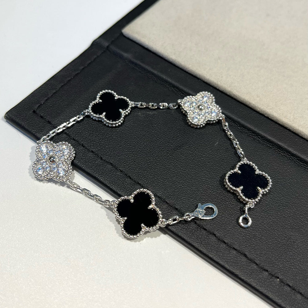 [Psychic Jewelrys]CLOVER 5 MOTIF ONYXS DIAMOND BRACELET SILVER