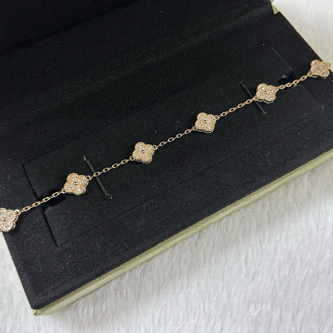 [Psychic Jewelrys]CLOVER 6 MOTIF DIAMOND BRACELET