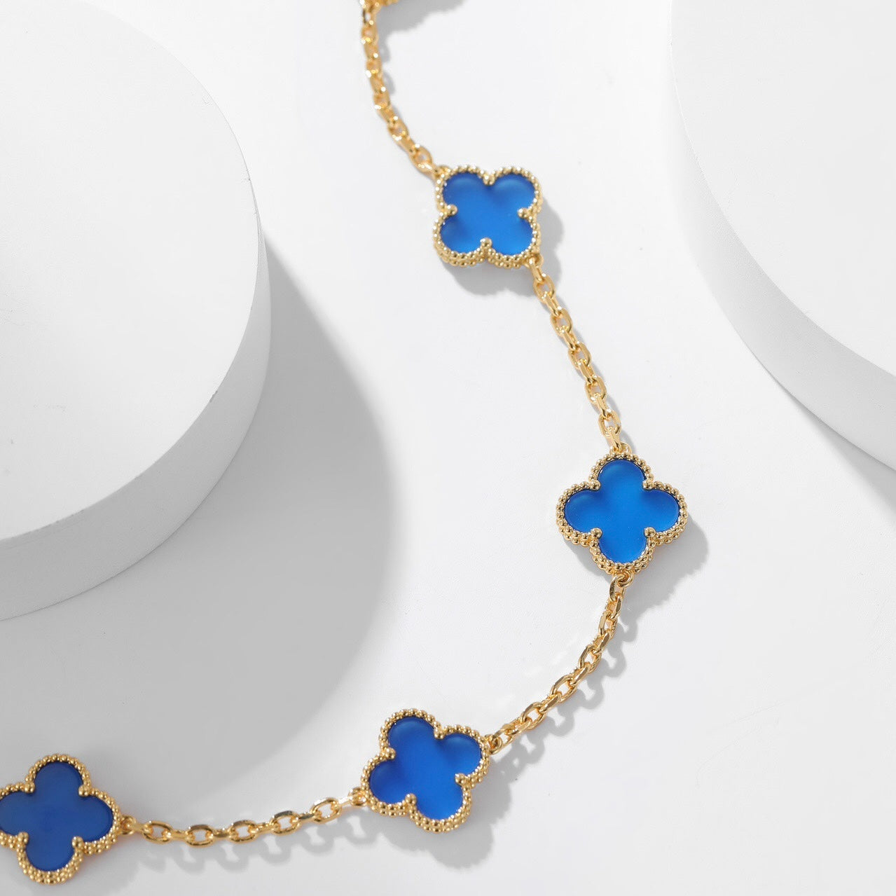 [Psychic Jewelrys]CLOVERS THE 10-MOTIFS BLUE AGATE NECKLACE