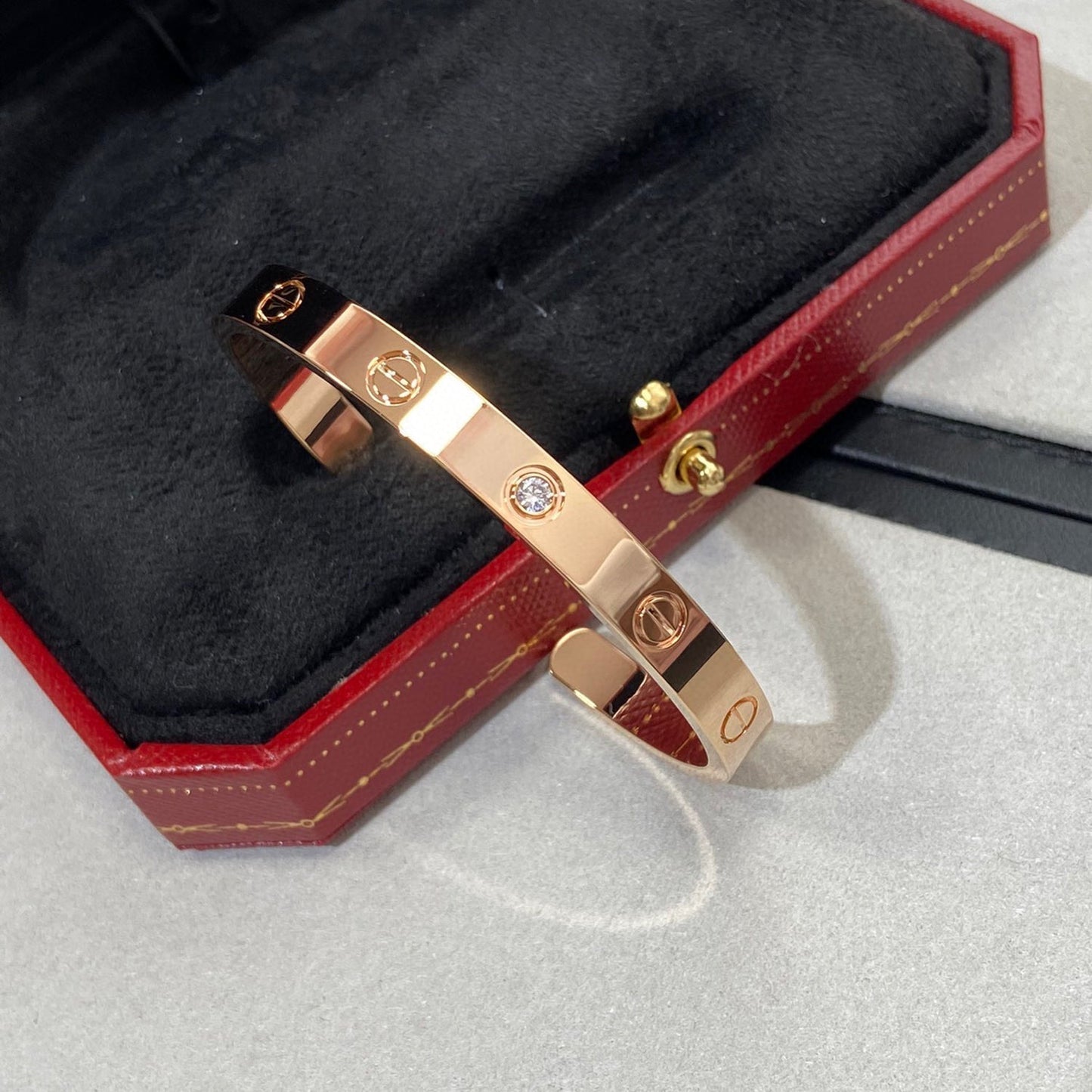 [Psychic Jewelrys]LOVE BRACELET 6.1MM 1 DIAMOND OPEN CUFF