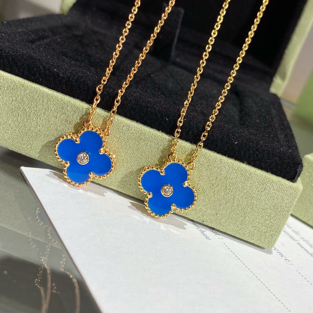[Psychic Jewelrys]CLOVER 15MM DIAMOND AND BLUE AGATE NECKLACE