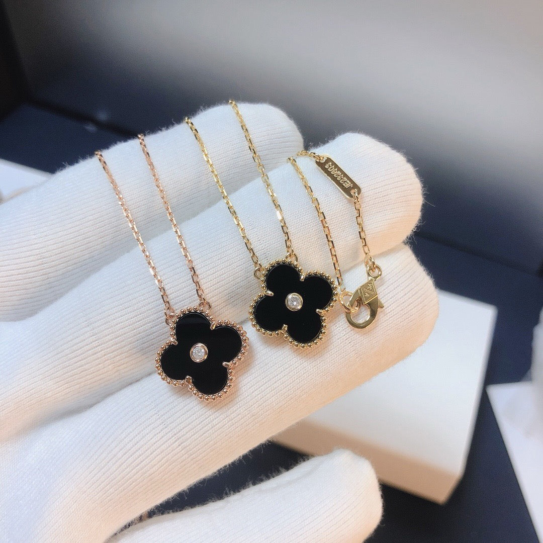 [Psychic Jewelrys]CLOVER 15MM DIAMOND ONYX NECKLACE