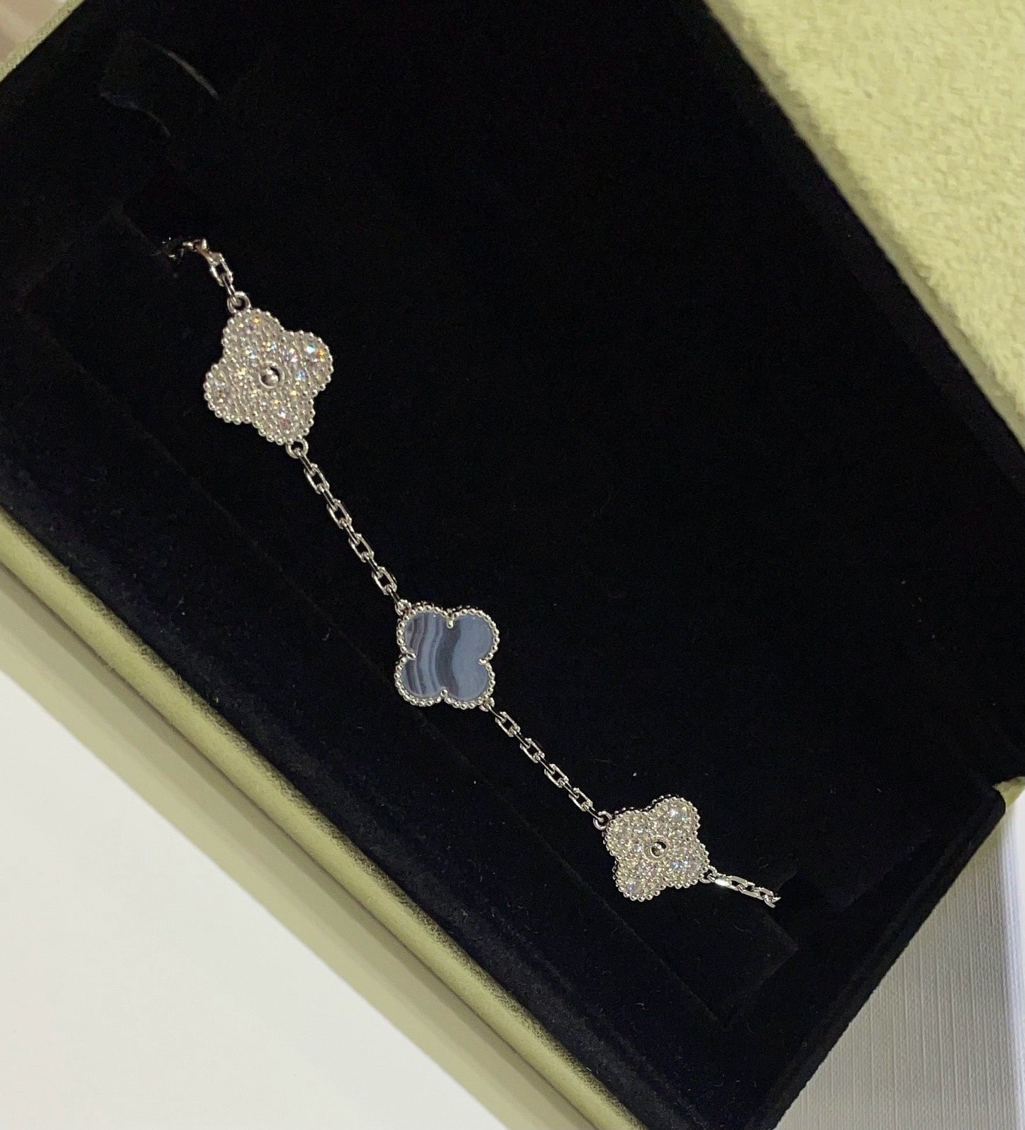 [Psychic Jewelrys]CLOVER  5 MOTIF DIAMOND PURPLE CHALCEDONY BRACELET SILVER