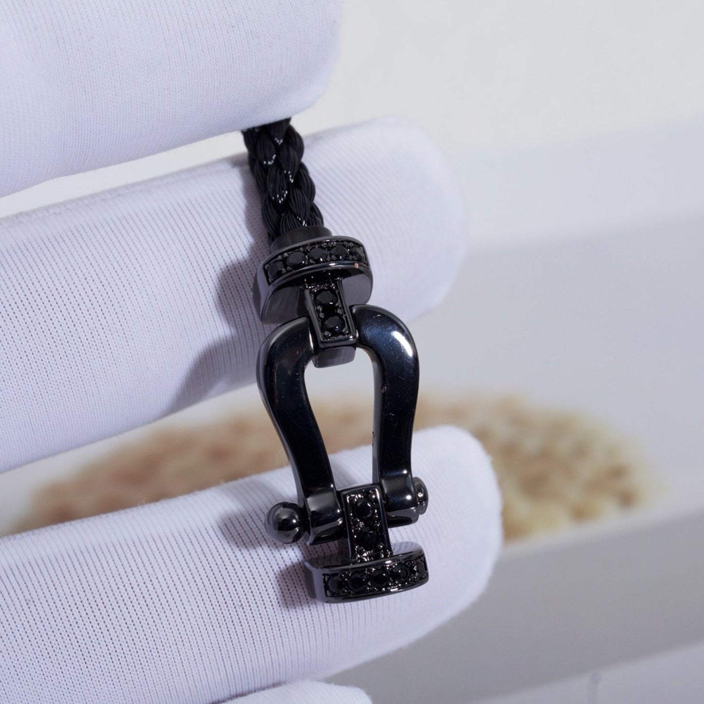 [Psychic Jewelrys]FORCE LARGE SERIES HORSESHOE BLACK SAMURAI BRACELET
