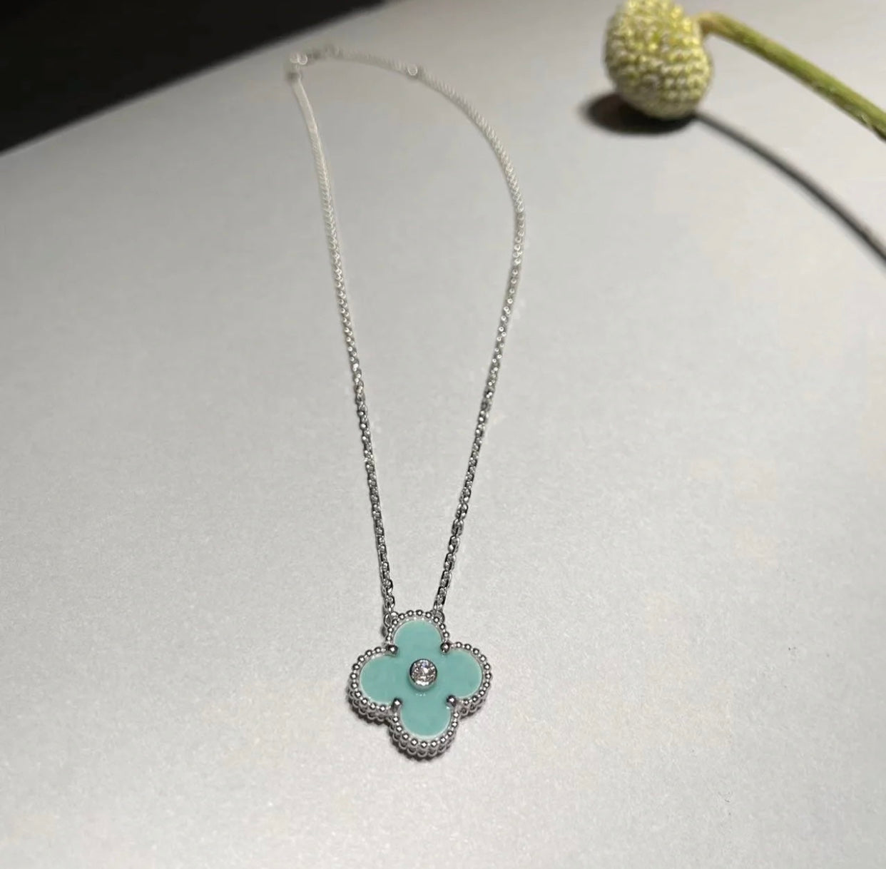 [Psychic Jewelrys]CLOVER 1 DIAMOND LIGHT BLUE SILVER NECKLACE