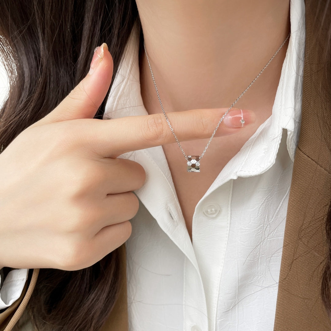 [Psychic Jewelrys]BEE MINI PEDANT DIAMOND NECKLACE